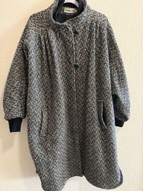 VTG Herman Kay Wool Blend Long Coat Black/White Herringbone Made In USA Large